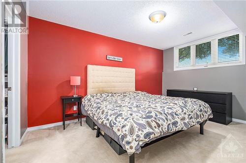 284 Tivoli Private, Nepean, ON - Indoor Photo Showing Bedroom