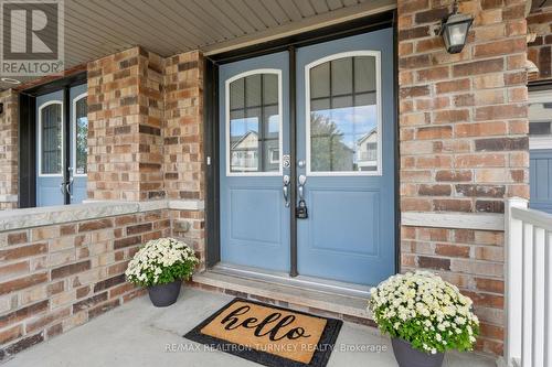 11 Blackpool Lane, East Gwillimbury, ON - Outdoor With Exterior