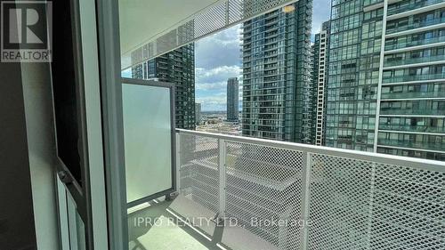 1603 - 4065 Confederation Parkway, Mississauga, ON - Outdoor