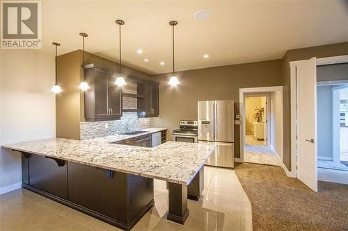 5071 Lipkovits Road, Kelowna, BC - Indoor Photo Showing Kitchen With Upgraded Kitchen