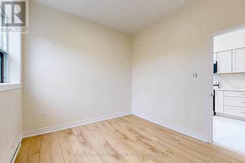 2 - 3519 Lake Shore Boulevard W, Toronto, ON - Indoor Photo Showing Other Room