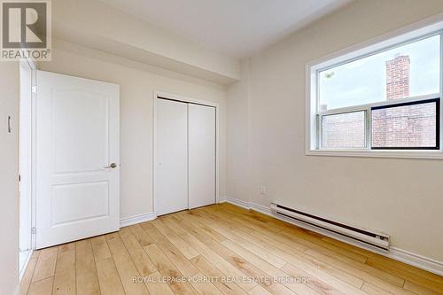 2 - 3519 Lake Shore Boulevard W, Toronto, ON - Indoor Photo Showing Other Room