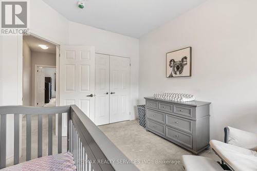 62 Vezna Crescent, Brampton, ON - Indoor Photo Showing Bedroom