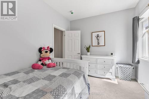 62 Vezna Crescent, Brampton, ON - Indoor Photo Showing Bedroom