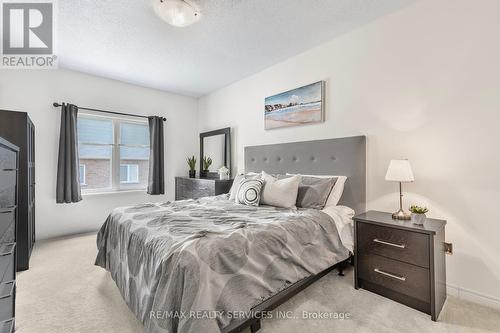 62 Vezna Crescent, Brampton, ON - Indoor Photo Showing Bedroom