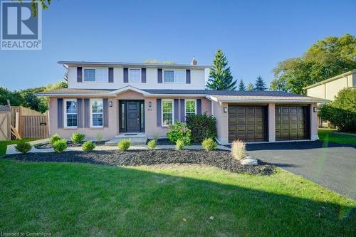 371 Strawberry Crescent, Waterloo, ON - Outdoor With Facade