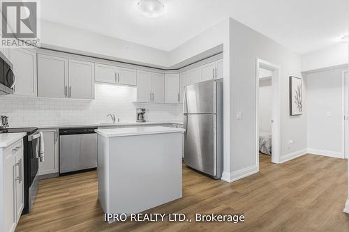 307 - 120 Summersides Boulevard, Pelham, ON - Indoor Photo Showing Kitchen With Upgraded Kitchen