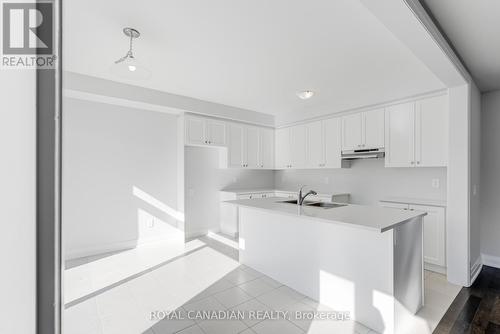 17 Corley Street, Kawartha Lakes, ON - Indoor Photo Showing Kitchen