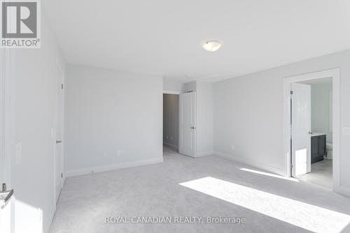 17 Corley Street, Kawartha Lakes, ON - Indoor Photo Showing Other Room