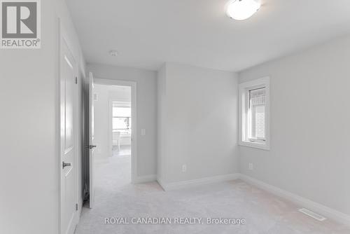 17 Corley Street, Kawartha Lakes, ON - Indoor Photo Showing Other Room