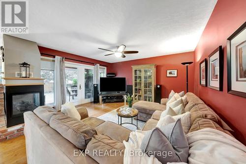 36 Longhurst Crescent, Cambridge, ON - Indoor Photo Showing Living Room With Fireplace