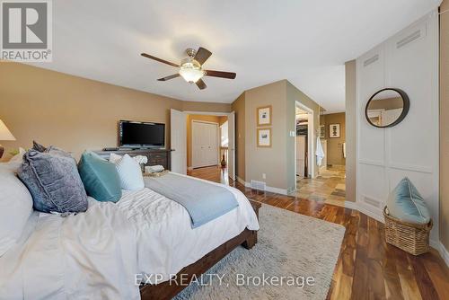 36 Longhurst Crescent, Cambridge, ON - Indoor Photo Showing Bedroom