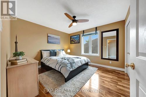 36 Longhurst Crescent, Cambridge, ON - Indoor Photo Showing Bedroom