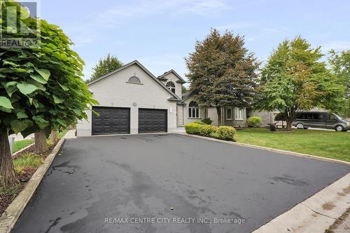 26 Farmhouse Road, London, ON - Outdoor