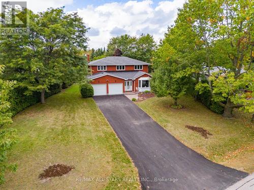 5 Edinborough Avenue, Scugog (Port Perry), ON - Outdoor