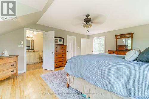 2425 Providence Line, Otonabee-South Monaghan, ON - Indoor Photo Showing Bedroom