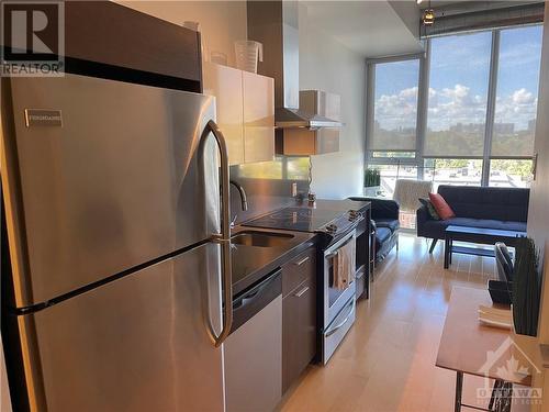 360 Mcleod Street Unit#708, Ottawa, ON - Indoor Photo Showing Kitchen With Stainless Steel Kitchen