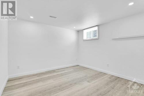 17 Westwood Drive, Ottawa, ON - Indoor Photo Showing Other Room