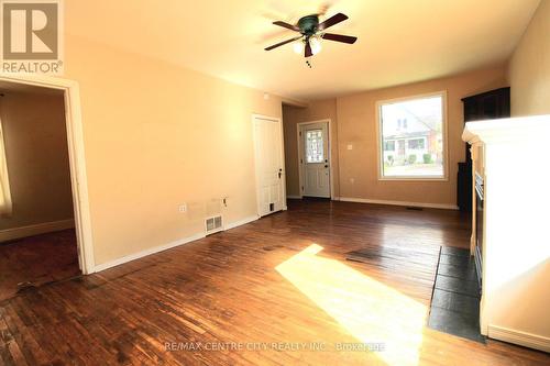 18 Woodworth Avenue, St. Thomas, ON - Indoor Photo Showing Other Room