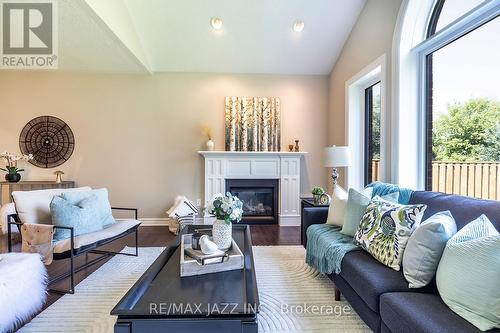 3061 Trulls Road, Clarington (Courtice), ON - Indoor Photo Showing Living Room With Fireplace