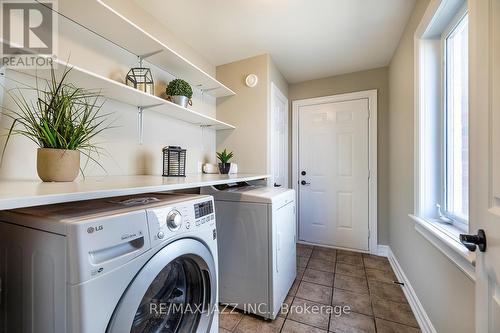 3061 Trulls Road, Clarington (Courtice), ON - Indoor Photo Showing Laundry Room