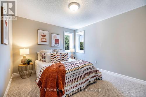 3061 Trulls Road, Clarington (Courtice), ON - Indoor Photo Showing Bedroom