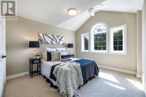 3061 Trulls Road, Clarington (Courtice), ON - Indoor Photo Showing Bedroom