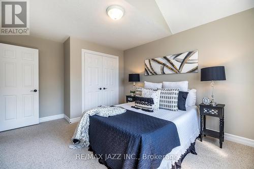 3061 Trulls Road, Clarington (Courtice), ON - Indoor Photo Showing Bedroom