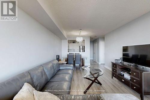 1612 - 400 Mclevin Avenue, Toronto (Malvern), ON - Indoor Photo Showing Living Room