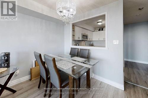 1612 - 400 Mclevin Avenue, Toronto (Malvern), ON - Indoor Photo Showing Dining Room