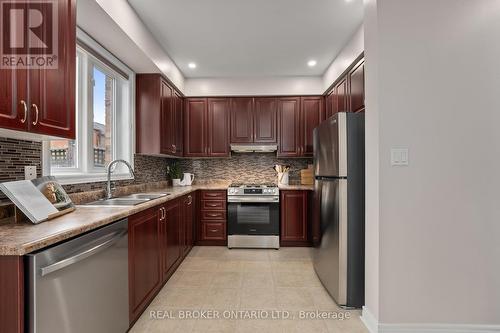 99 Limeridge Street, Aurora, ON - Indoor Photo Showing Kitchen With Stainless Steel Kitchen With Double Sink