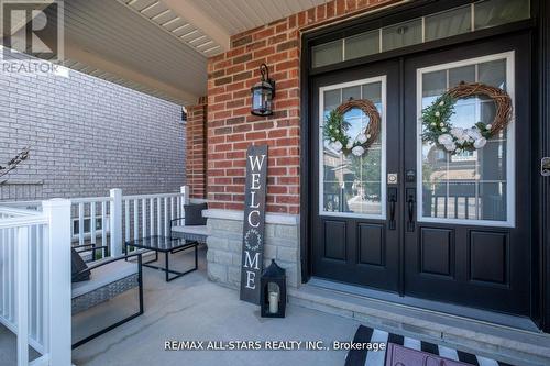 33 Romanelli Crescent, Bradford West Gwillimbury, ON - Outdoor With Deck Patio Veranda With Exterior