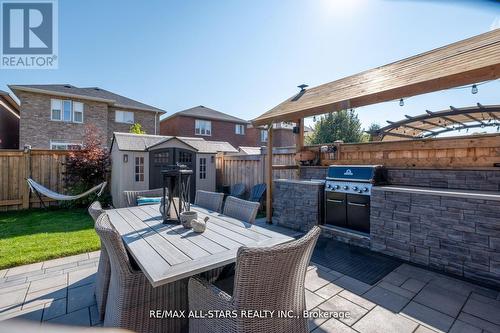 33 Romanelli Crescent, Bradford West Gwillimbury, ON - Outdoor With Deck Patio Veranda With Exterior