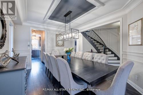 33 Romanelli Crescent, Bradford West Gwillimbury, ON - Indoor Photo Showing Dining Room