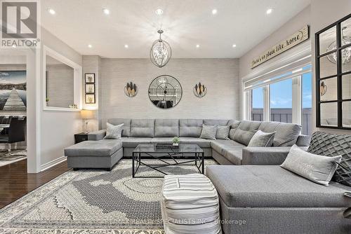 104 Little Britain Crescent, Brampton, ON - Indoor Photo Showing Living Room