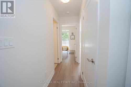 216 - 652 Cricklewood Drive, Mississauga, ON - Indoor Photo Showing Other Room