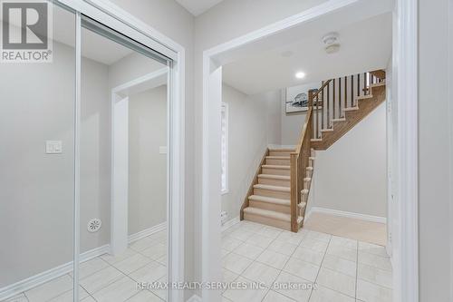 47 Baycliffe Crescent, Brampton, ON - Indoor Photo Showing Other Room