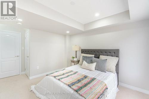 47 Baycliffe Crescent, Brampton, ON - Indoor Photo Showing Bedroom