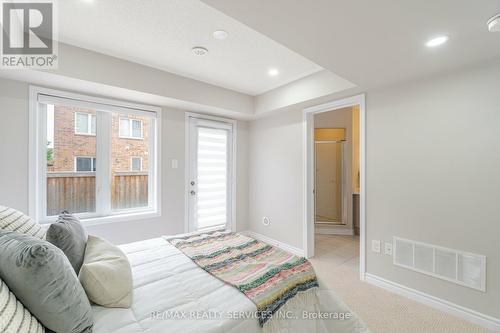 47 Baycliffe Crescent, Brampton, ON - Indoor Photo Showing Bedroom