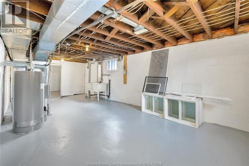 749 Niagara Street, Windsor, ON - Indoor Photo Showing Basement