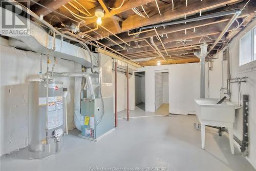 749 Niagara Street, Windsor, ON - Indoor Photo Showing Basement