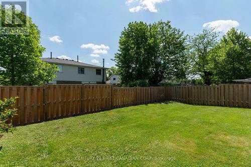 79 Roundhill Court, London, ON - Outdoor