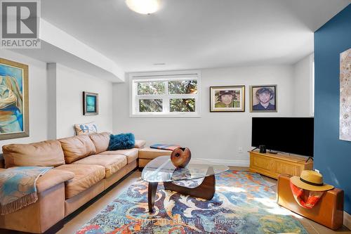 149 Wilson Avenue, London, ON - Indoor Photo Showing Living Room