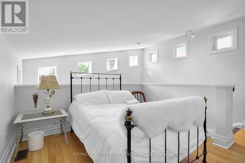 149 Wilson Avenue, London, ON - Indoor Photo Showing Bedroom