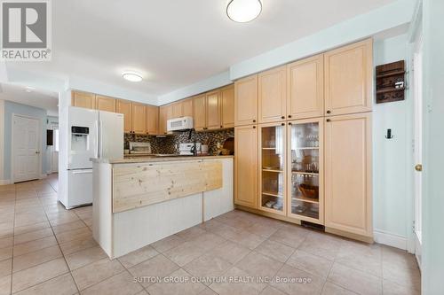 89 Sagewood Avenue, Clarington, ON - Indoor Photo Showing Kitchen