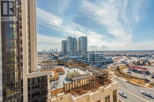 1007 - 9085 Jane Street, Vaughan, ON - Outdoor With View