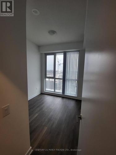 512 - 10 Honeycrisp Crescent, Vaughan, ON - Indoor Photo Showing Other Room