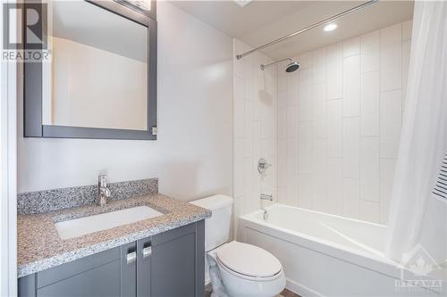 316 Bruyere Street Unit#217, Ottawa, ON - Indoor Photo Showing Bathroom