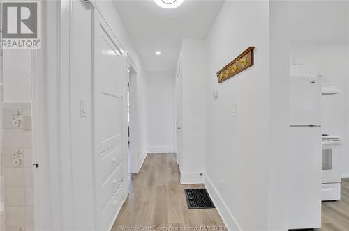 747 Niagara Street, Windsor, ON - Indoor Photo Showing Other Room