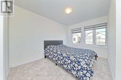 19 - 15 Blacklock Street, Cambridge, ON - Indoor Photo Showing Bedroom